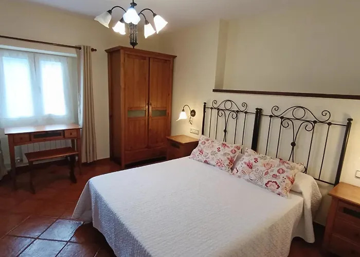 Hotel Rural Alavera